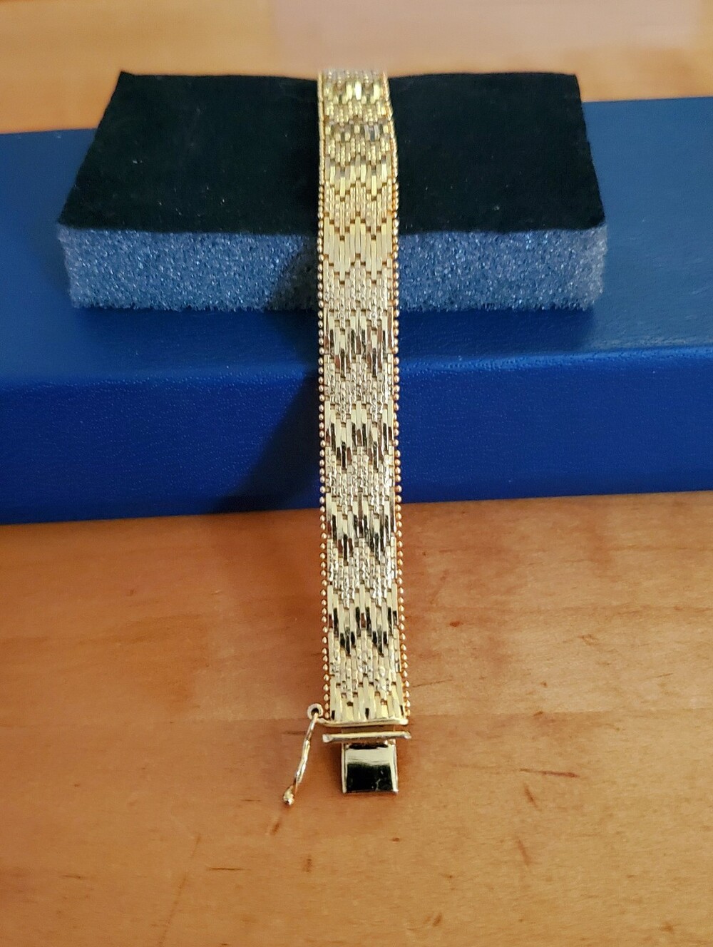Gold Plate Over MBC Italy 925 Sterling Bracelet , 11mm , 28.9 Grms And 7.5 "